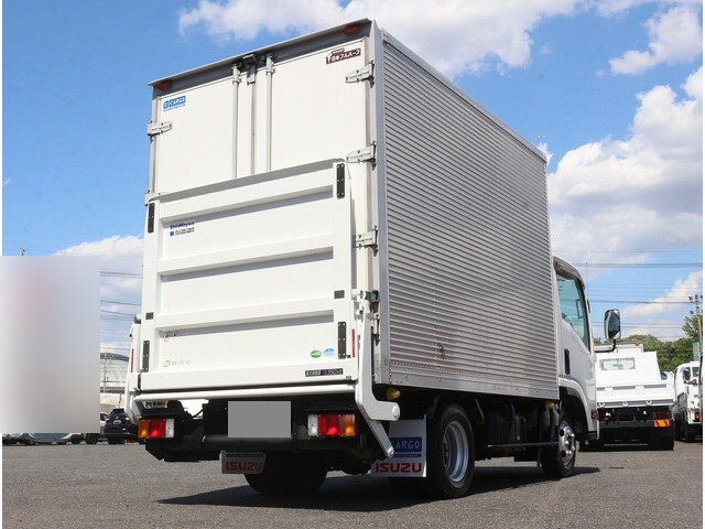 いすゞエルフアルミバン小型（2t・3t）[写真04]