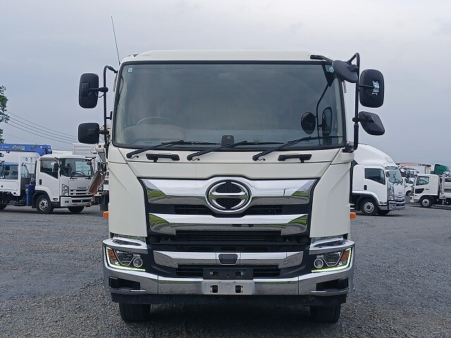 日野プロフィアミキサー車（コンクリートミキサー）大型（10t）[写真04]