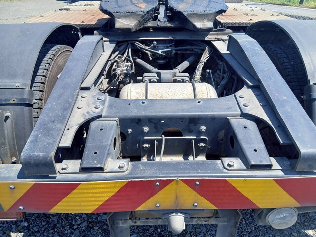 日野プロフィアトレーラーヘッド（トラクターヘッド）大型（10t）[写真25]