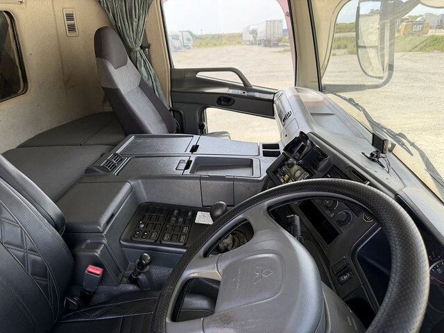 三菱ふそうスーパーグレートダンプ大型（10t）[写真28]