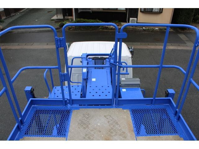 いすゞエルフ高所作業車小型（2t・3t）[写真14]