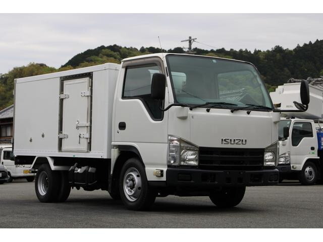 いすゞエルフ冷凍車（冷蔵車）小型（2t・3t）[写真01]