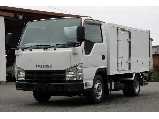 いすゞエルフ冷凍車（冷蔵車）小型（2t・3t）[写真03]