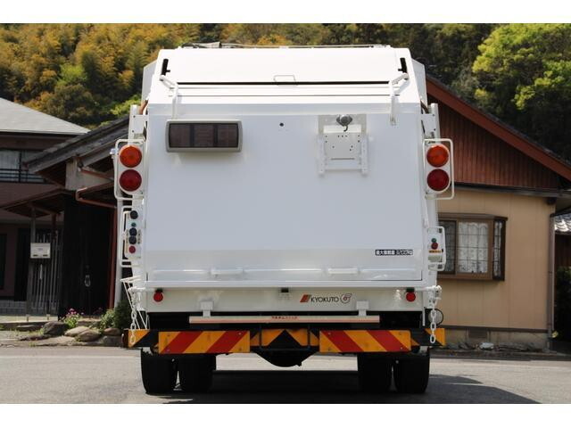 いすゞフォワードパッカー車（塵芥車）増トン（6t・8t）[写真07]