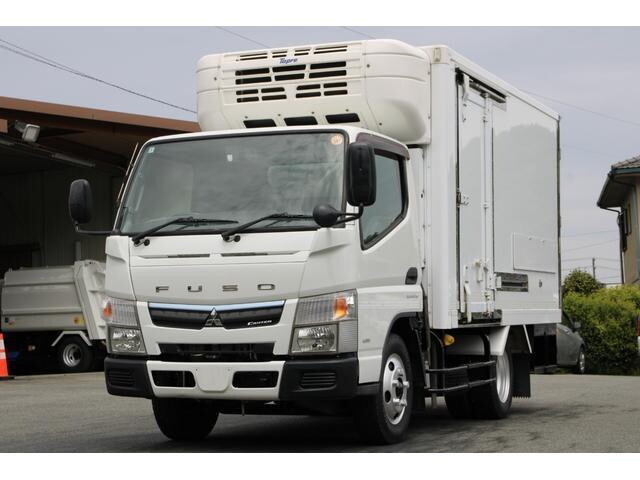 三菱ふそうキャンター冷凍車（冷蔵車）小型（2t・3t）[写真03]