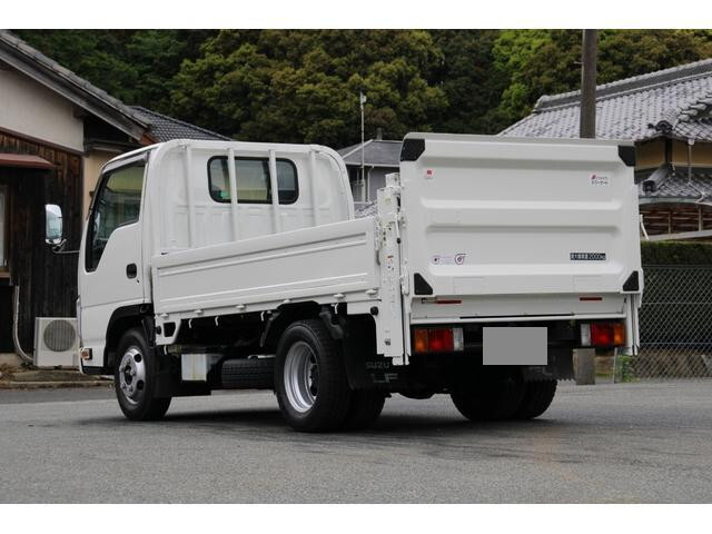 いすゞエルフ平ボディ小型（2t・3t）[写真02]