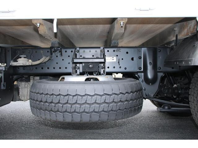 いすゞエルフ平ボディ小型（2t・3t）[写真24]