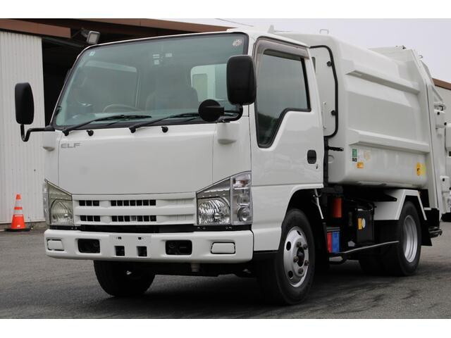 いすゞエルフパッカー車（塵芥車）小型（2t・3t）[写真03]