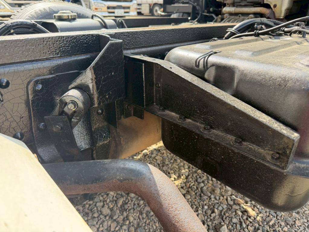 三菱ふそうキャンターローダーダンプ小型（2t・3t）[写真14]