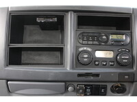 いすゞフォワードコンテナ専用車中型（4t）[写真40]
