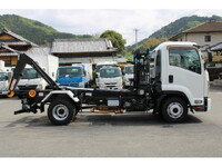 いすゞフォワードコンテナ専用車中型（4t）[写真08]