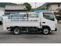 三菱ふそうキャンター平ボディ小型（2t・3t）[写真08]