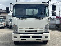 いすゞフォワードパッカー車（塵芥車）増トン（6t・8t）[写真06]