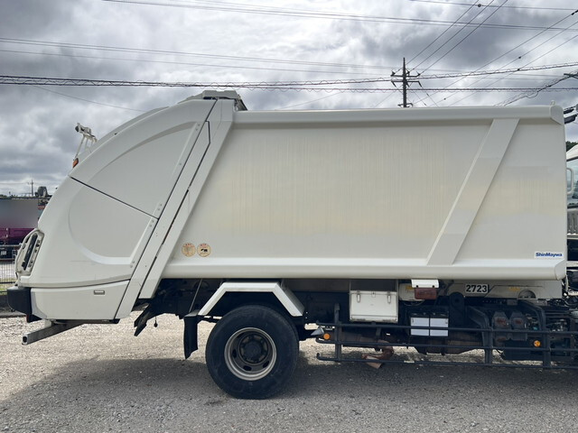 いすゞフォワードパッカー車（塵芥車）増トン（6t・8t）[写真06]