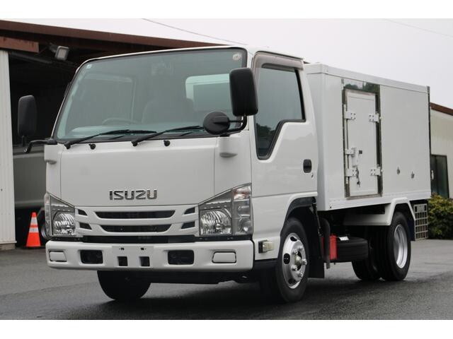 いすゞエルフ冷凍車（冷蔵車）小型（2t・3t）[写真03]