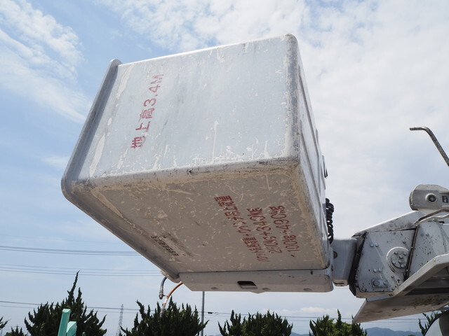 いすゞエルフ高所作業車小型（2t・3t）[写真33]