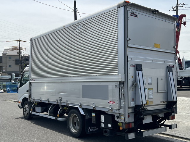 日野デュトロアルミウイング小型（2t・3t）[写真02]