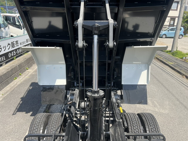 日野レンジャーダンプ増トン（6t・8t）[写真15]