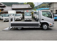 トヨタダイナ平ボディ小型（2t・3t）[写真14]