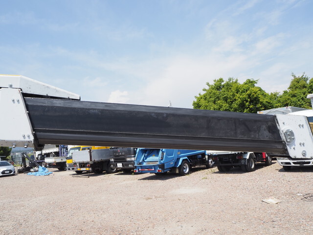 いすゞエルフ高所作業車小型（2t・3t）[写真14]