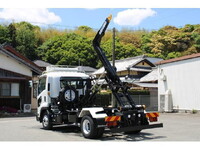 いすゞフォワードコンテナ専用車中型（4t）[写真02]
