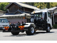 いすゞフォワードコンテナ専用車中型（4t）[写真05]