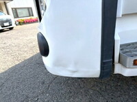 UDトラックスクオントレーラーヘッド（トラクターヘッド）大型（10t）[写真11]