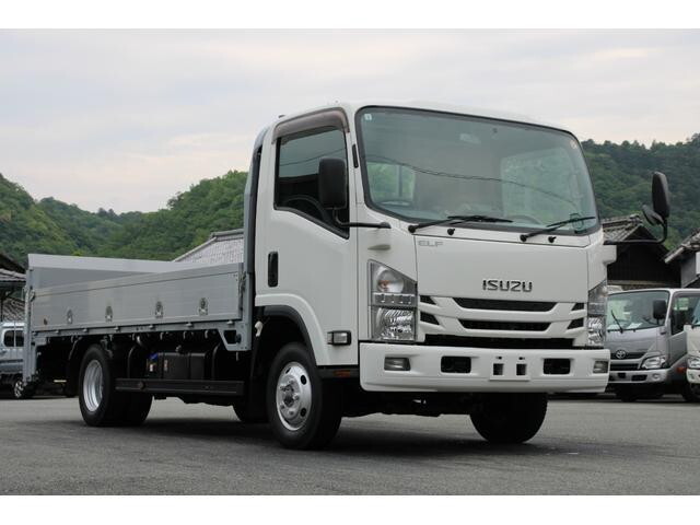 いすゞエルフアルミブロック小型（2t・3t）[写真01]