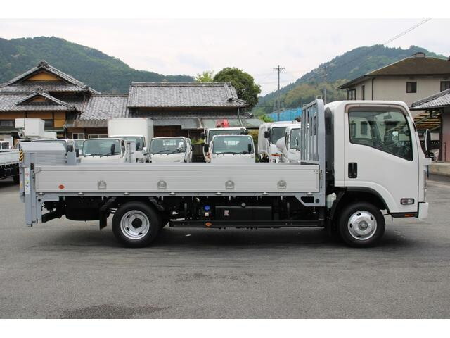 いすゞエルフアルミブロック小型（2t・3t）[写真07]