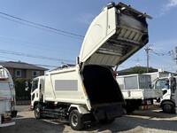 いすゞフォワードパッカー車（塵芥車）増トン（6t・8t）[写真12]