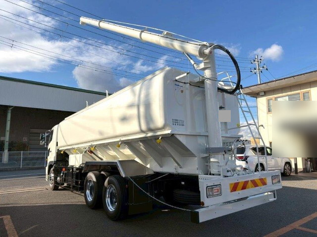 日野プロフィアバルク車（粉粒体運搬車）大型（10t）[写真08]