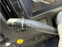 いすゞギガアルミウイング大型（10t）[写真30]