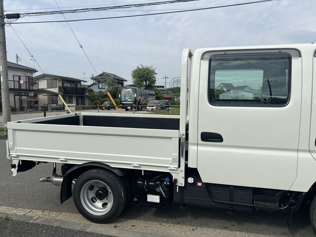 トヨタトヨエースダブルキャブ（Wキャブ）小型（2t・3t）[写真06]