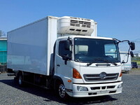 日野レンジャー冷凍車（冷蔵車）中型（4t）[写真01]