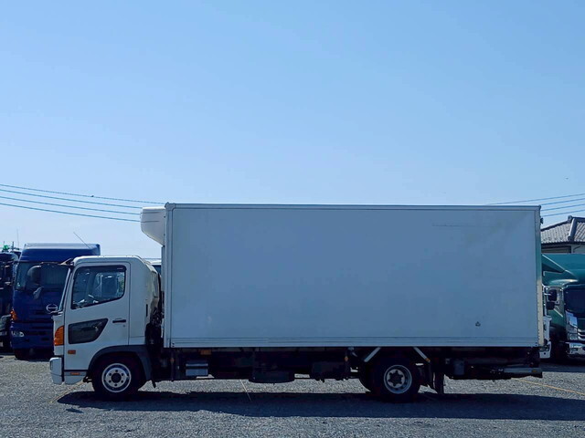 日野レンジャー冷凍車（冷蔵車）中型（4t）[写真06]