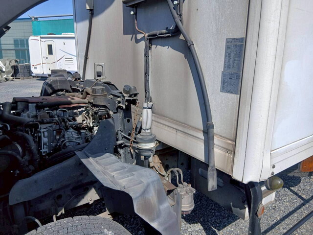 日野レンジャー冷凍車（冷蔵車）中型（4t）[写真24]