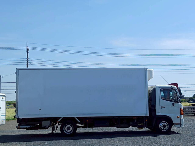 日野レンジャー冷凍車（冷蔵車）中型（4t）[写真04]