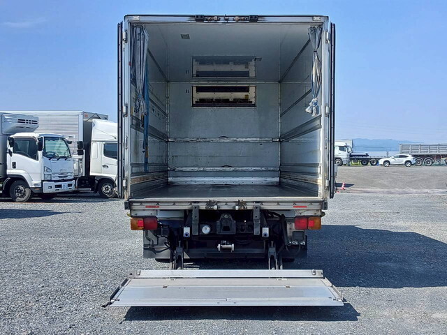 日野レンジャー冷凍車（冷蔵車）中型（4t）[写真08]