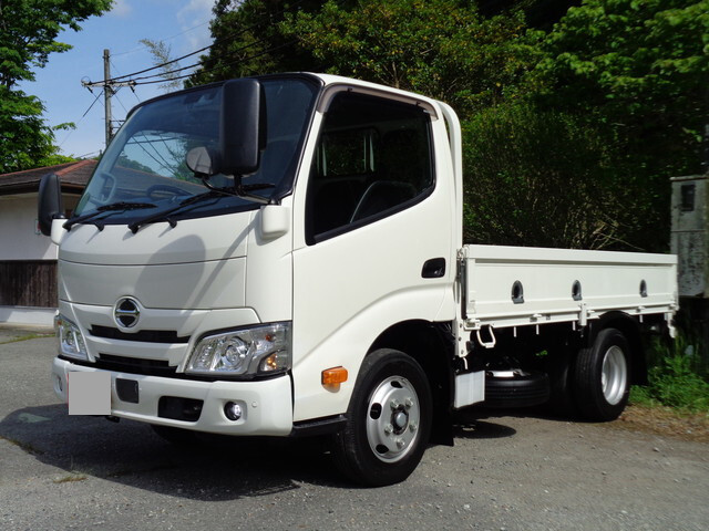 日野デュトロ平ボディ小型（2t・3t）[写真03]