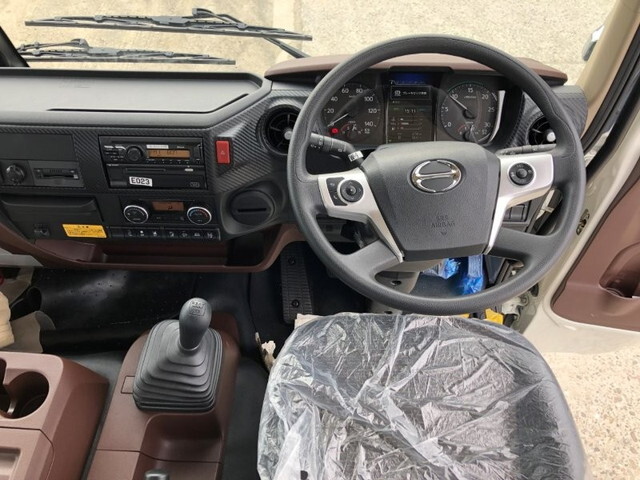 日野レンジャークレーン付増トン（6t・8t）[写真11]