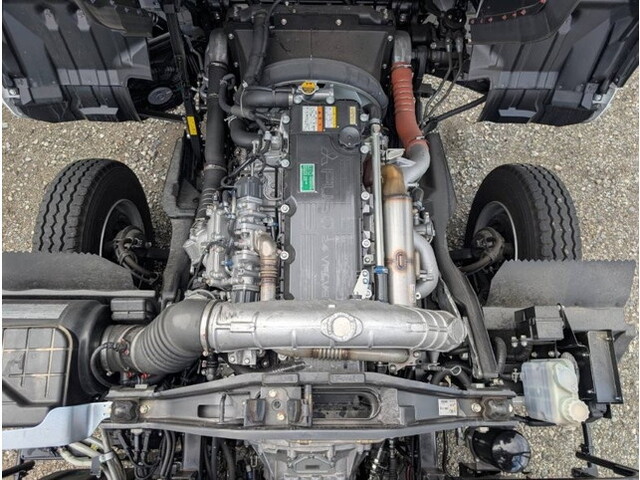 三菱ふそうファイターコンテナ専用車中型（4t）[写真15]
