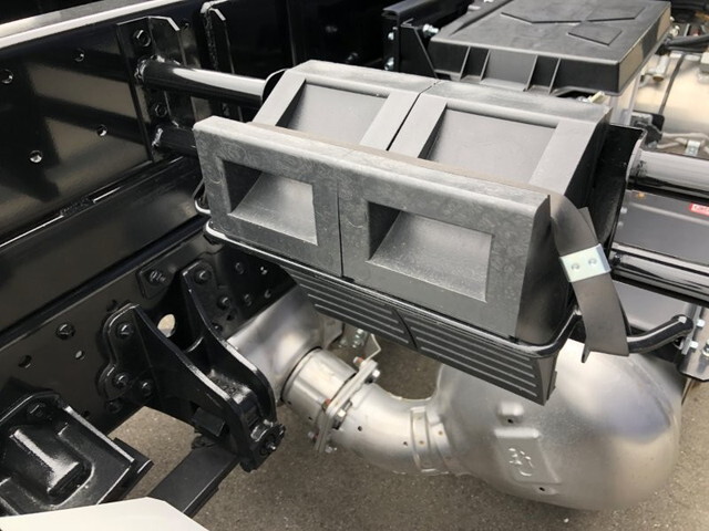 三菱ふそうファイターコンテナ専用車中型（4t）[写真25]