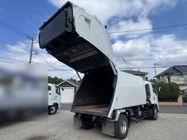 いすゞフォワードパッカー車（塵芥車）増トン（6t・8t）[写真12]