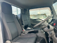日産アトラス平ボディ小型（2t・3t）[写真33]