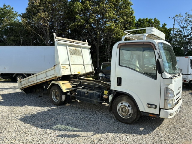 いすゞエルフローダーダンプ小型（2t・3t）[写真01]