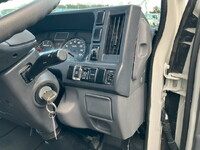 いすゞエルフ平ボディ小型（2t・3t）[写真29]