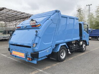 いすゞエルフパッカー車（塵芥車）小型（2t・3t）[写真02]