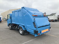 いすゞエルフパッカー車（塵芥車）小型（2t・3t）[写真05]