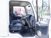 三菱ふそうファイタークレーン4段増トン（6t・8t）[写真31]