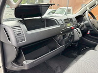 トヨタハイエース冷凍車（冷蔵車）小型（2t・3t）[写真40]
